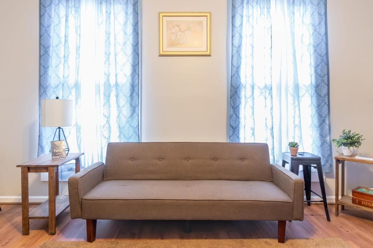 Sunny Sweetheart-Front Apartment Near Riverwalk 콜럼버스 외부 사진